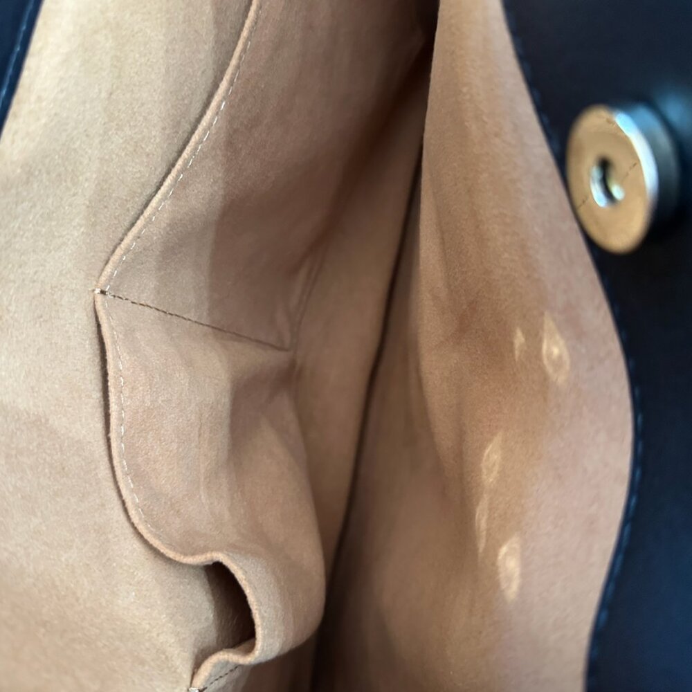 Freja NYC Paloma Tote - Picture 4 of 9